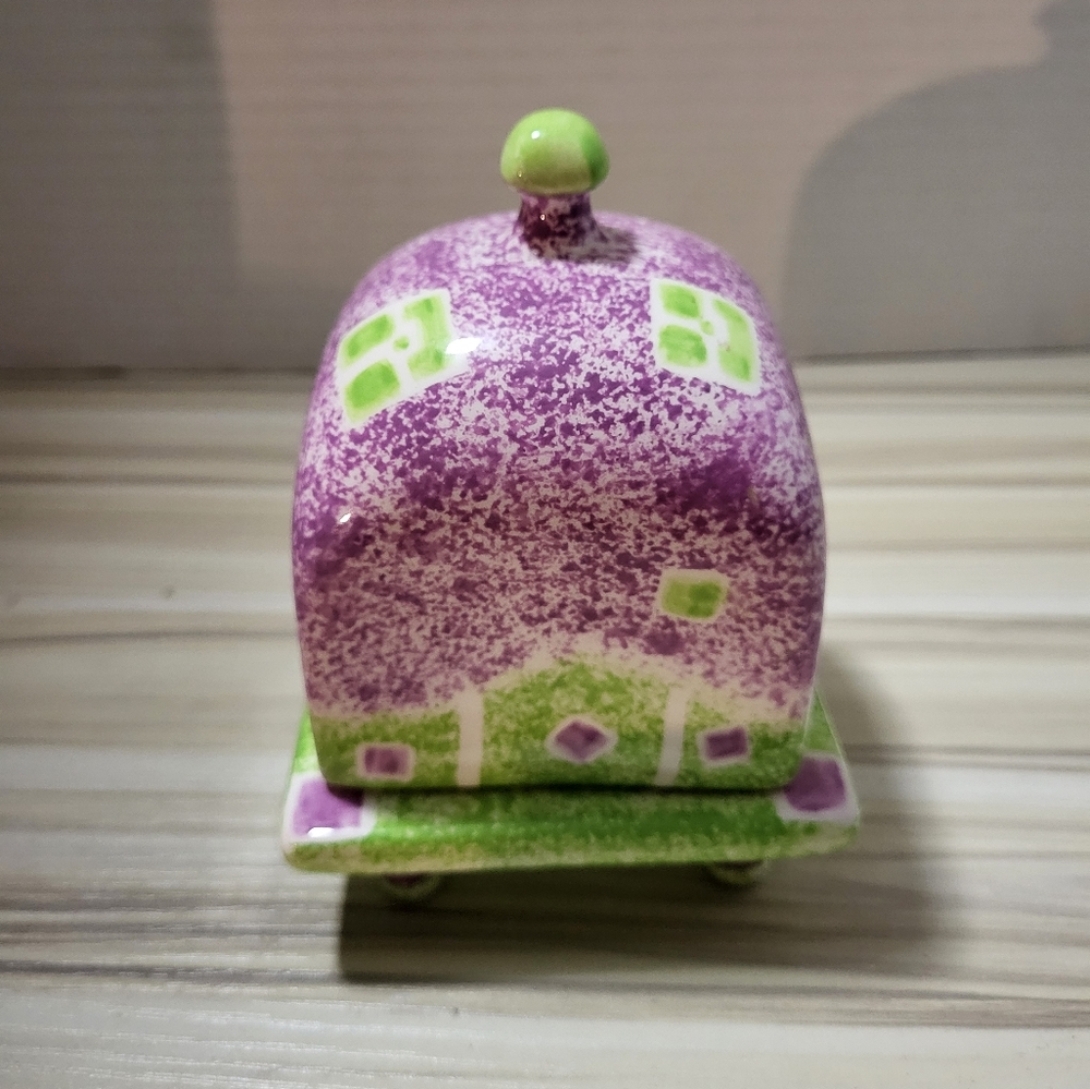 Empress Arts 1999 Mini Enamel Trinket Box Modern Design A Must See! Small Size